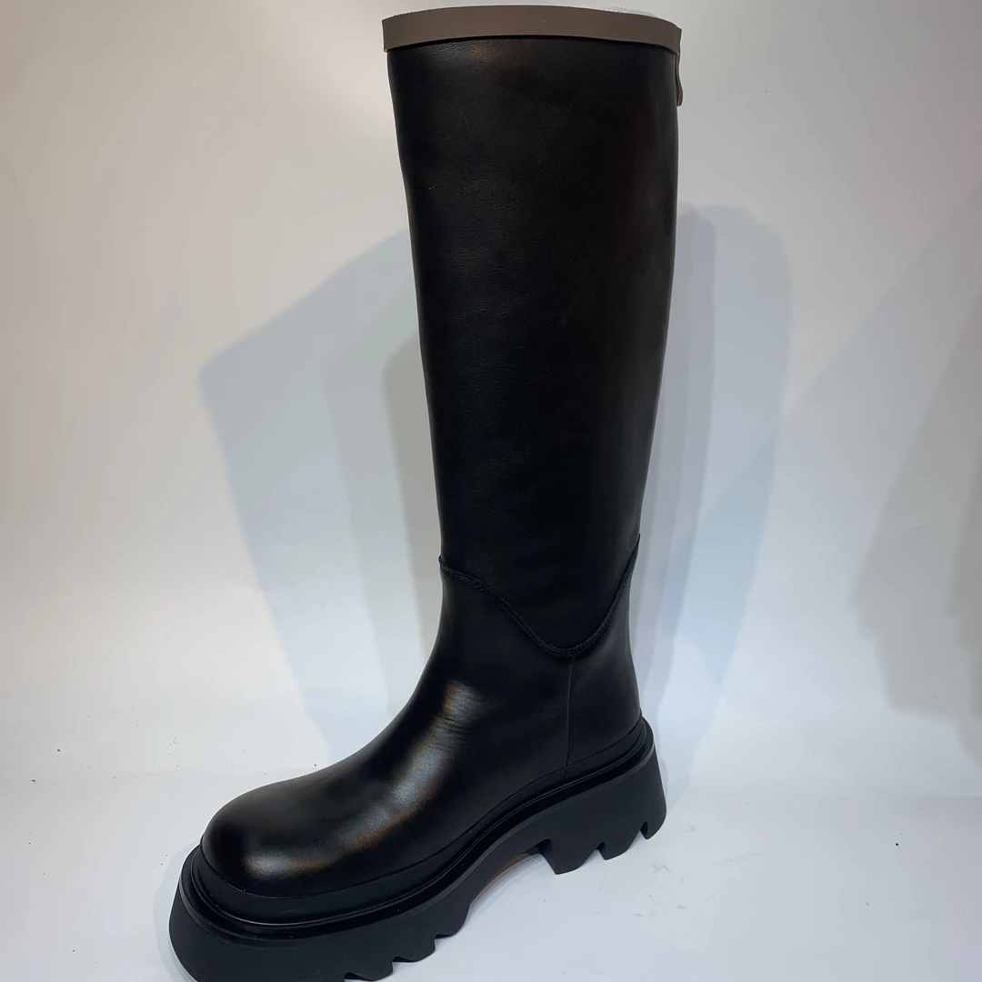 货号c212【帮面牛皮 内里羊皮 跟高3cm】品牌女鞋