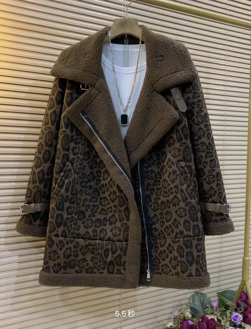 欧货新款遮肉显瘦时尚外套