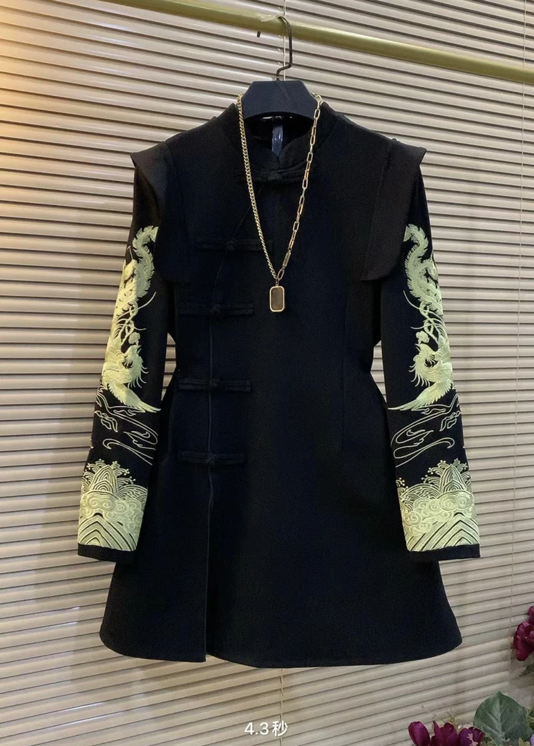 欧货新款遮肉显瘦气质百搭时尚连衣裙