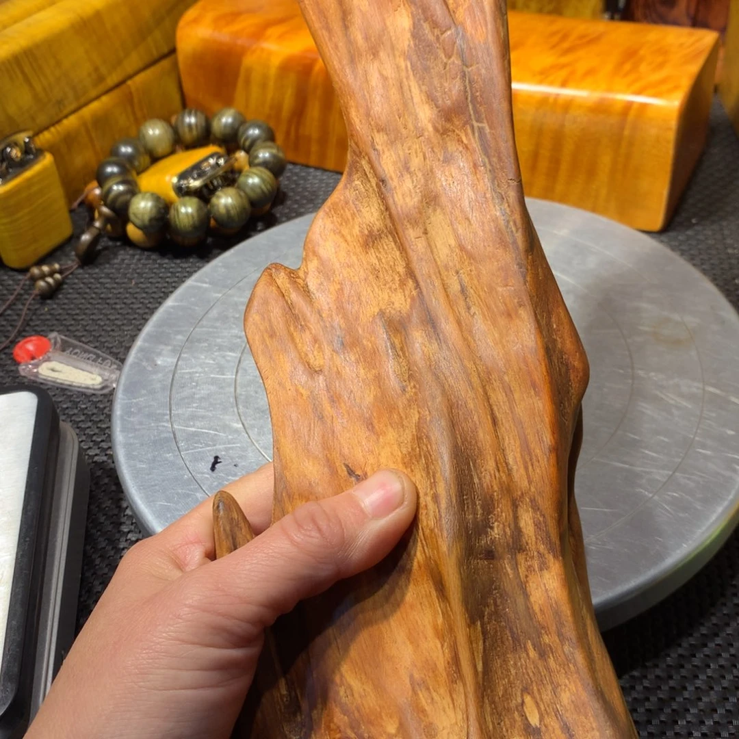 金丝楠和*土沉香木料