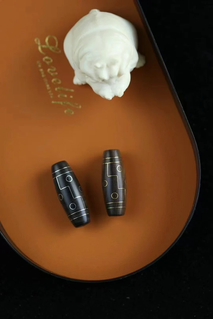 老山檀香阴沉｜天珠