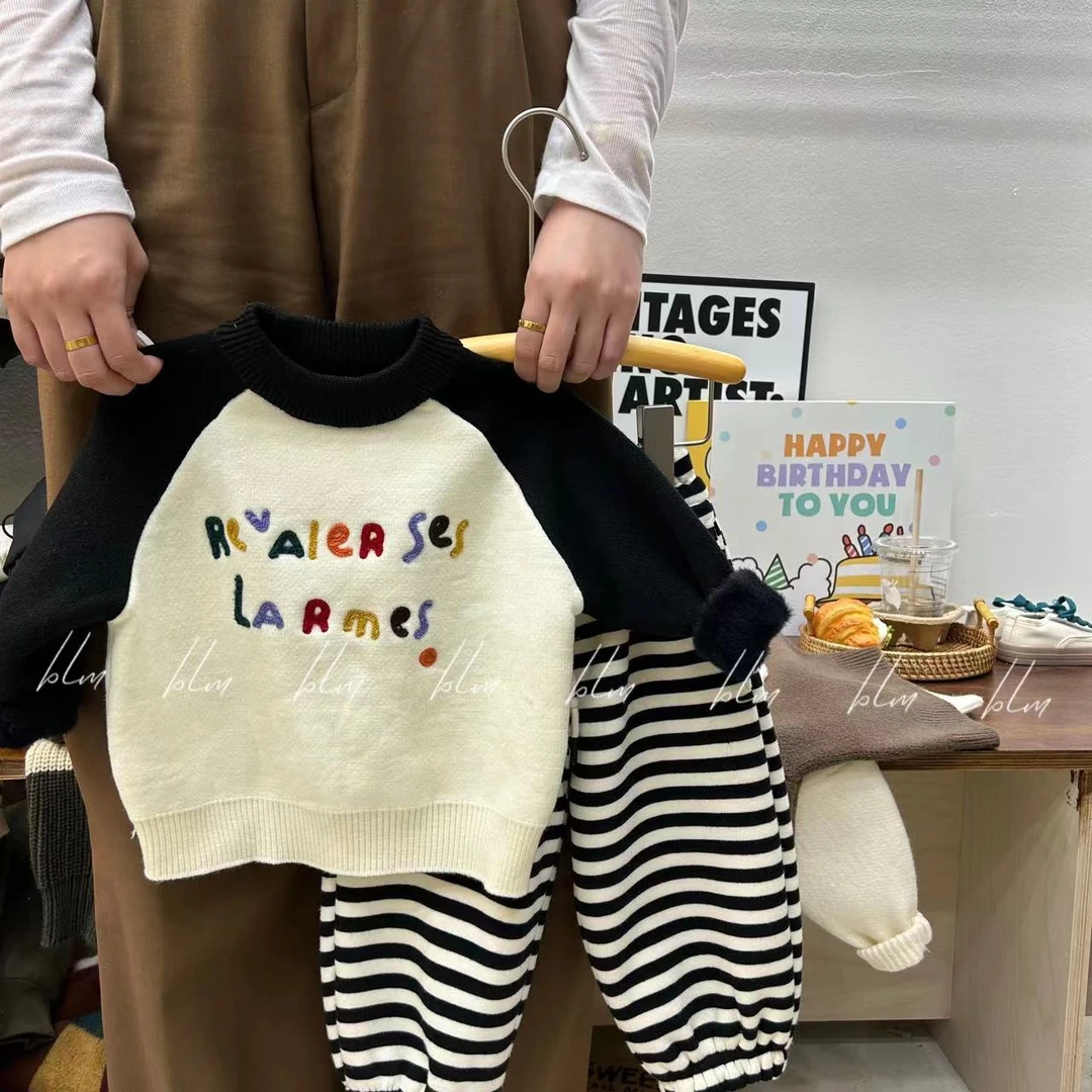 【菠萝米】冬款韩版彩色字母刺绣加绒套头毛衣 A1057