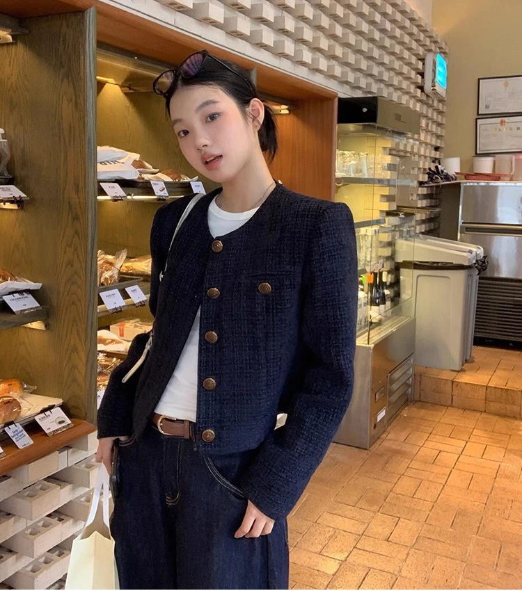 2024秋季新款高级休闲短款长袖上衣气质粗花呢小香风外套直筒复古