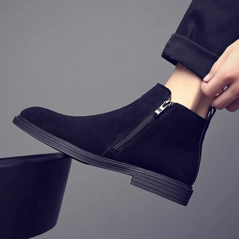 切尔西男秋冬新款英伦风中帮靴子真皮低帮皮鞋黑色短靴子马丁靴男