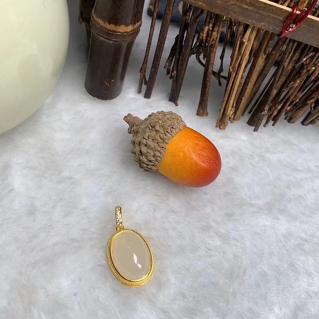 高品质和田玉S925晴水吊坠