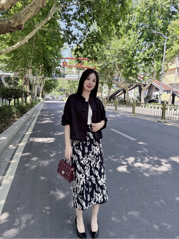 易缔媤黑白花女裙D23138B8005-515