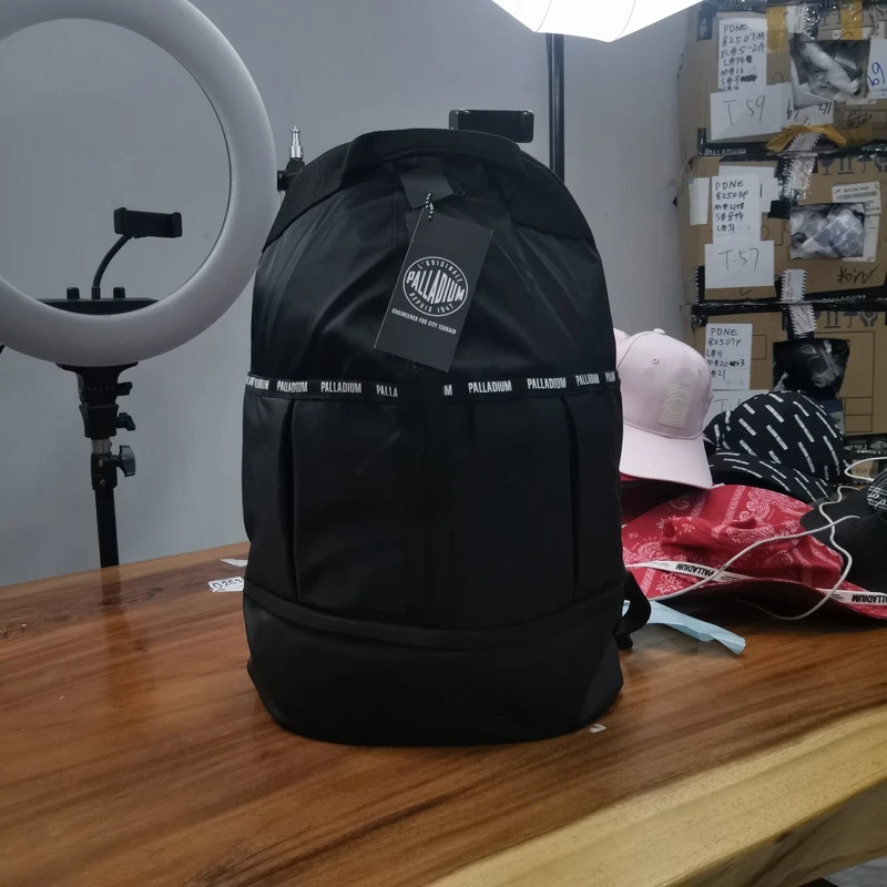 PDGC9S101F-S11 男女同款户外双肩包休闲背包 40X28X14
