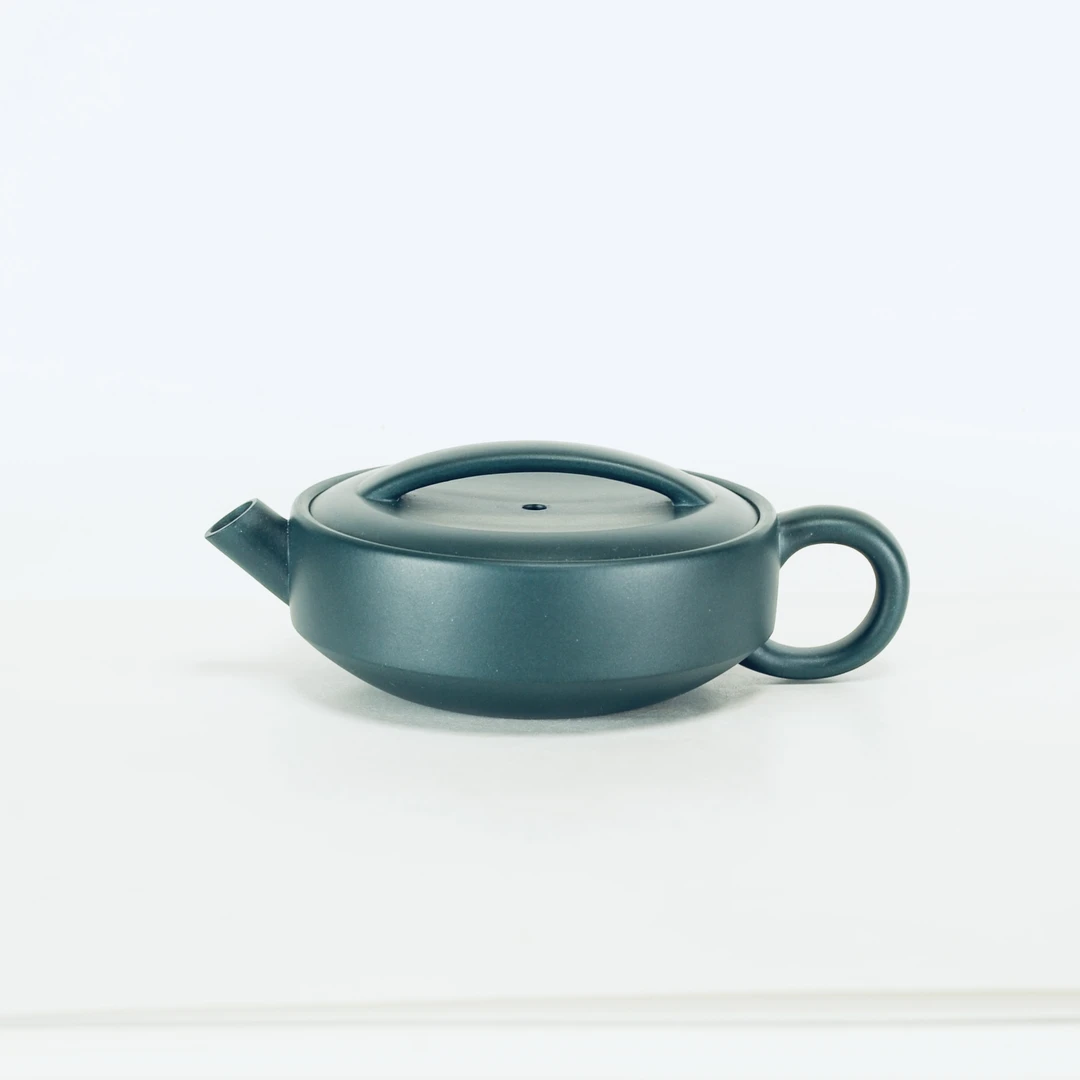 一粒砂【兔年纪念版】墨绿泥150cc宜兴紫砂壶