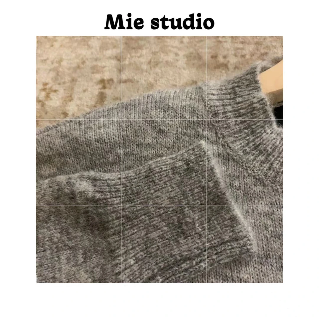 【美式白r】说实话老咩都没懂的名字毛衣