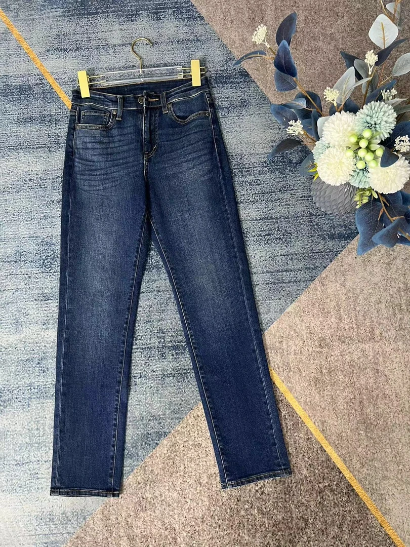【清仓】精品女高腰阔腿牛仔裤直筒牛仔裤小脚裤显瘦修身款式随机发