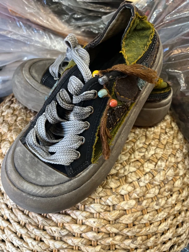 布衣小铺推荐～原创植物染色手工贴布鞋（舒适大一码拍）