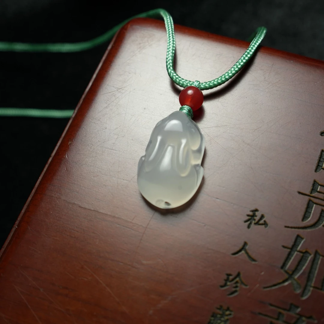 交易所-新人福利-玛瑙兔子CQ15