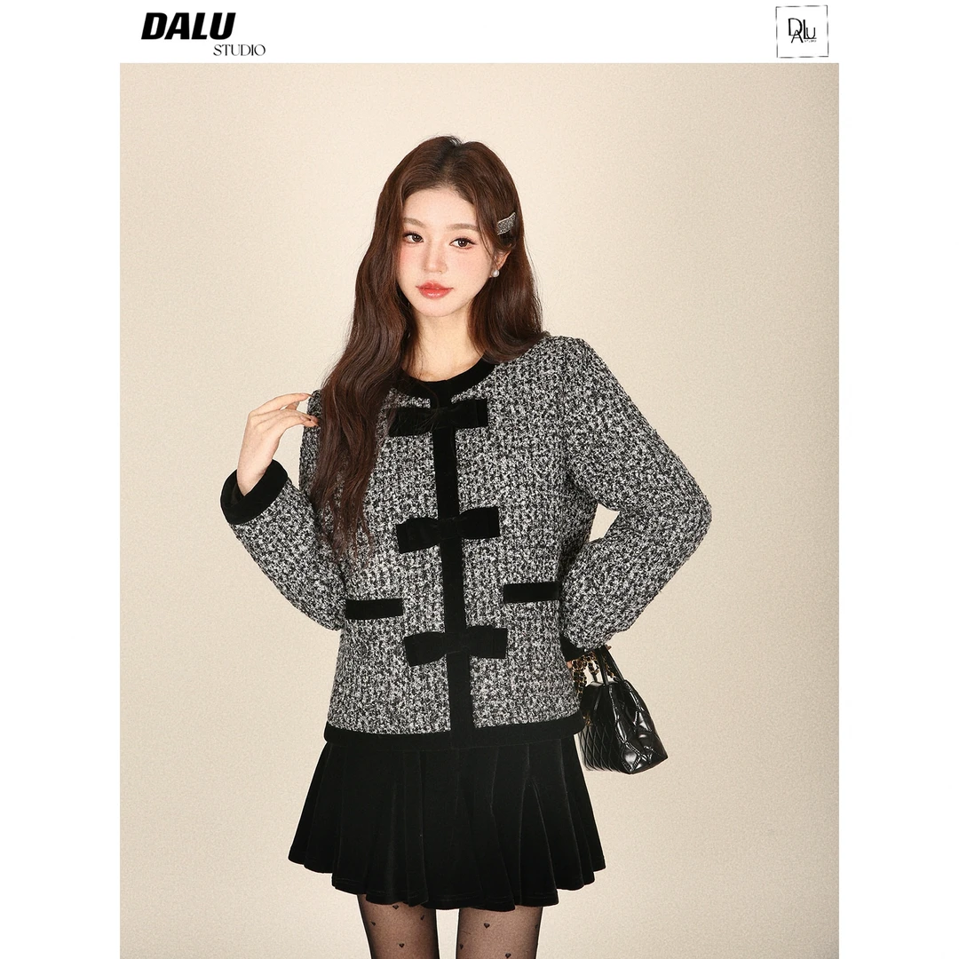 DALU  经典款！自留推荐！超百搭万用丝绒短半裙 小黑裙