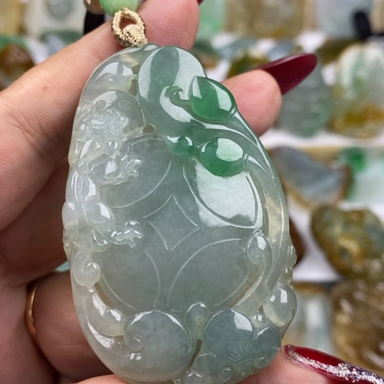 【闪购商品】翡翠挂未镶嵌南