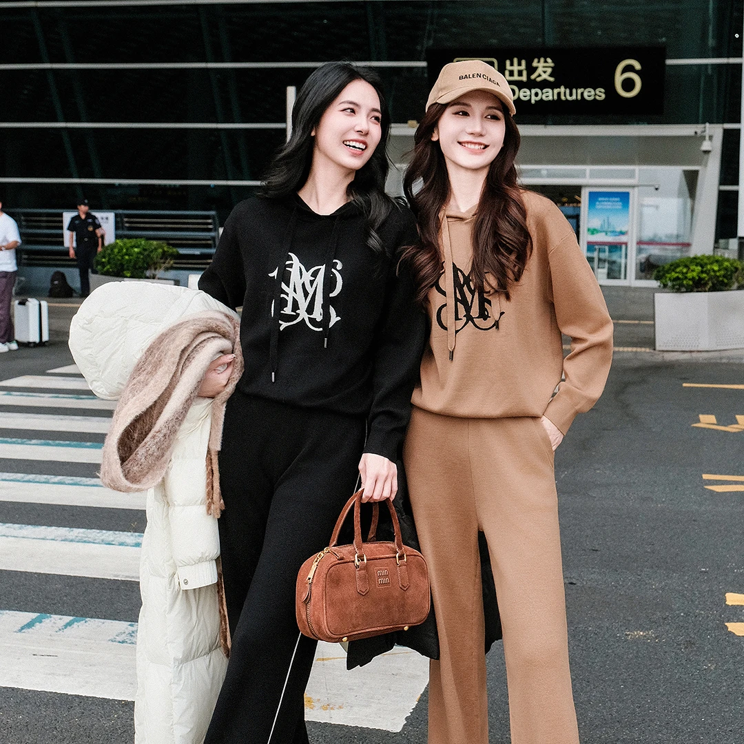 谭飞随“型”套装秋冬季新款连帽羊毛针织衫上衣休闲直筒裤女