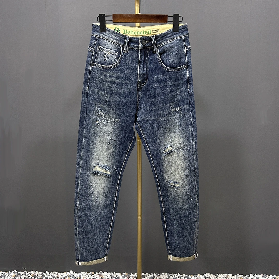 秋冬破洞补丁牛仔裤男士小宽松微锥硬汉微弹百搭休闲裤潮流裤子