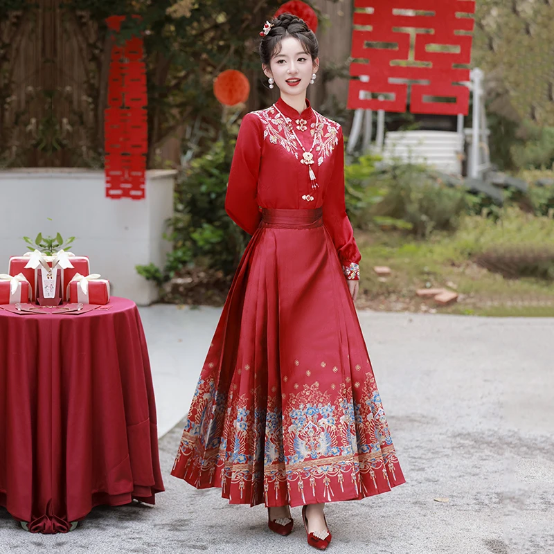 红色马面裙敬酒服2023新款汉服女小个子新中式国风订婚连衣裙婚服