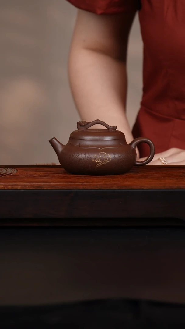 【闪购商品】紫砂茶壶 玉如意 紫泥 150CC