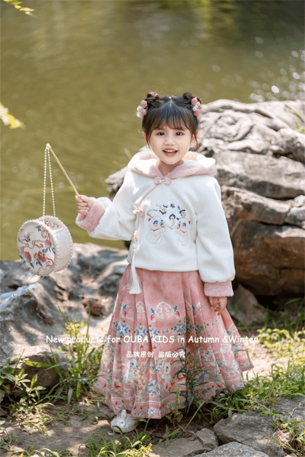 234-OB-88156粉红  女童2023年冬季新款汉服帽衫马面童装