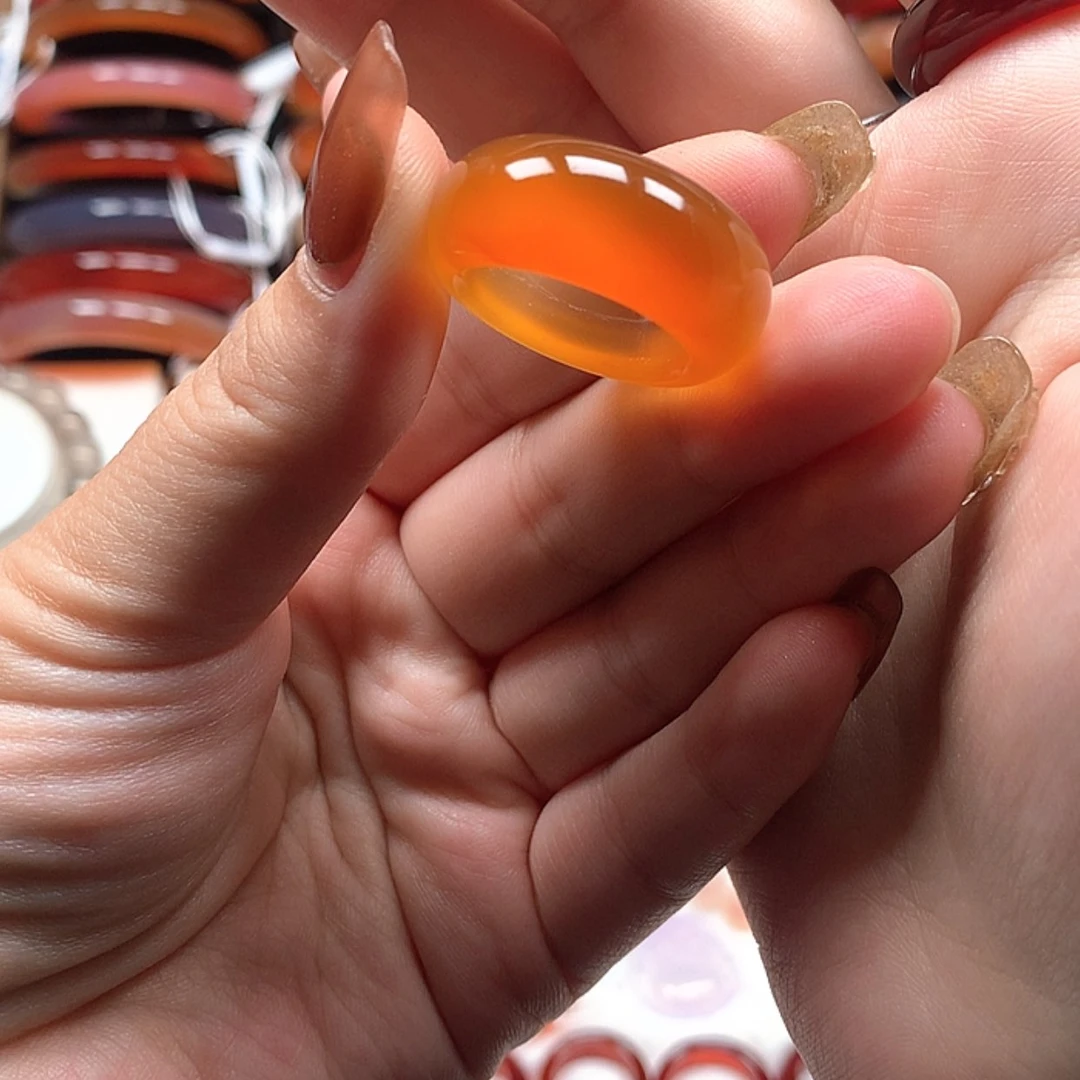 【闪购商品】玛瑙/玉髓戒指未镶嵌娇***女