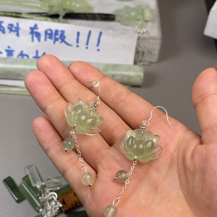 【闪购商品】蛇纹石玉挂件耳坠耳环未镶嵌✨**✨