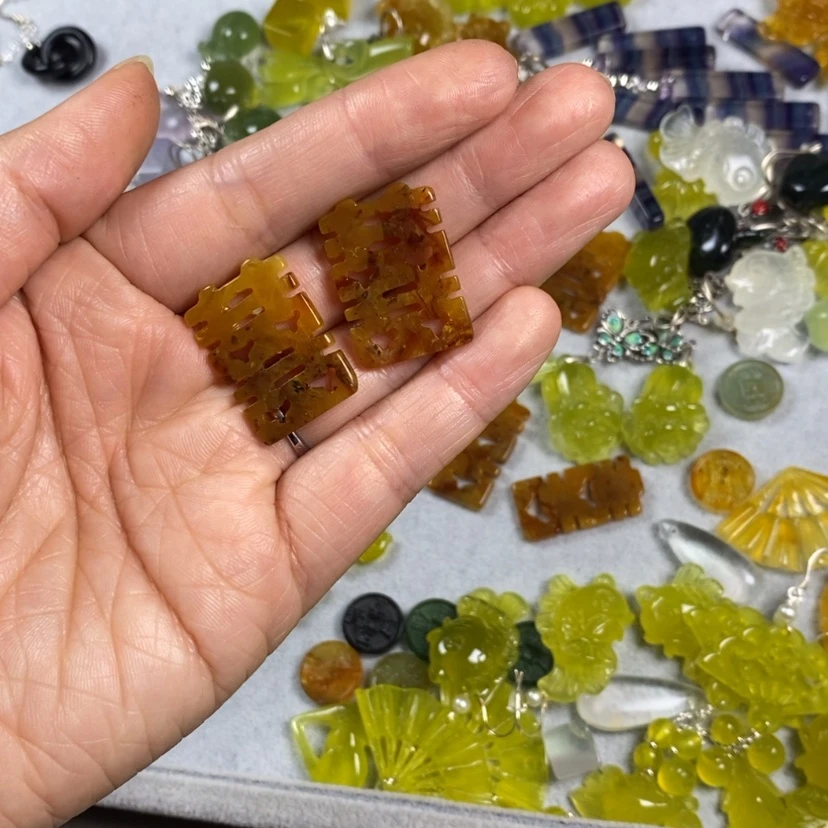 【闪购商品】蛇纹石玉挂件耳饰耳环项链未镶嵌大**利