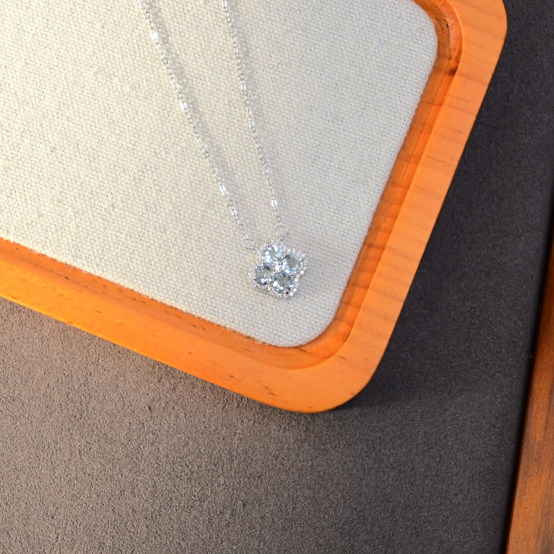 天然海蓝宝项链四叶草经典轻奢小众宝石项链s925银