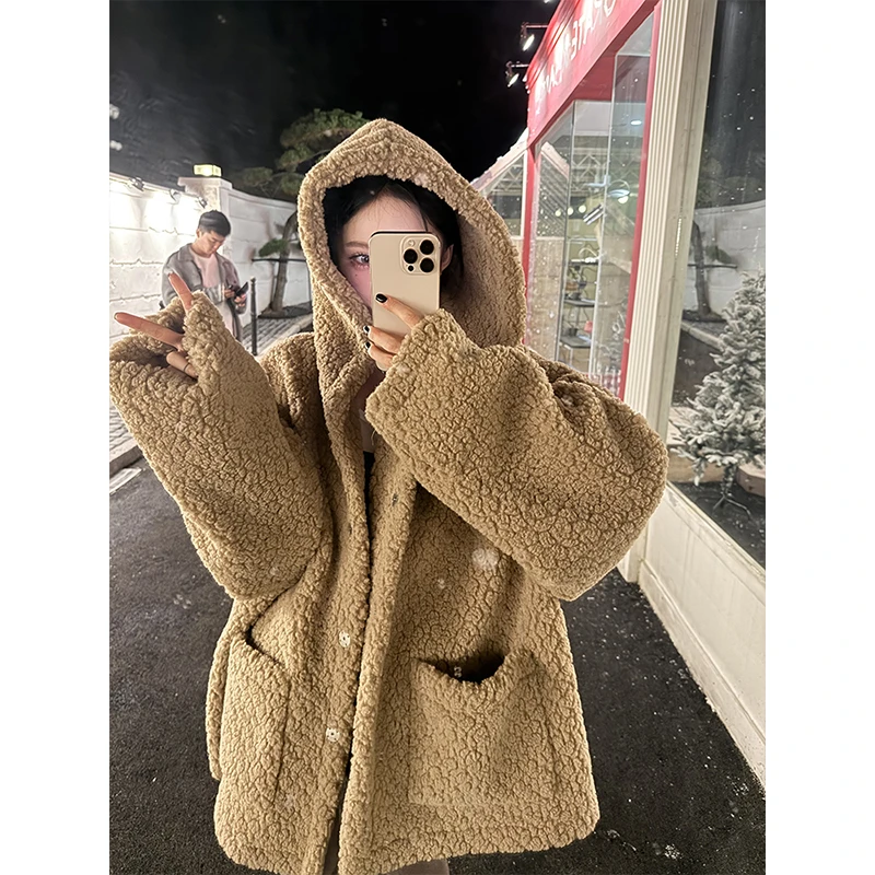 Rs6 冬季羊羔毛连帽加厚皮毛一体中长款外套男女百搭慵懒风上衣