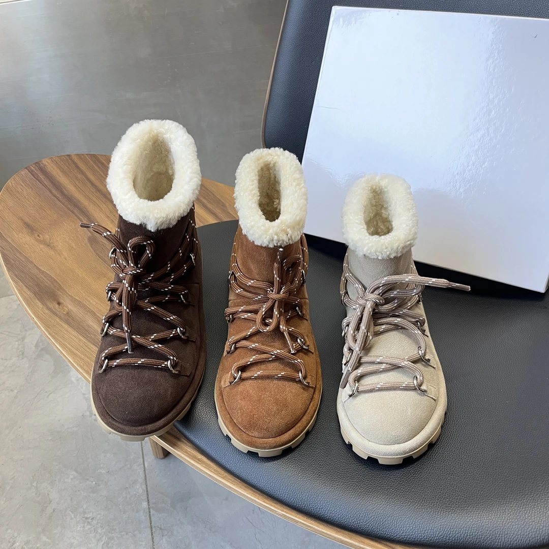 欧洲站雪地靴女高丝光牛反绒2024新款时尚羊羔毛皮毛一体保暖短靴