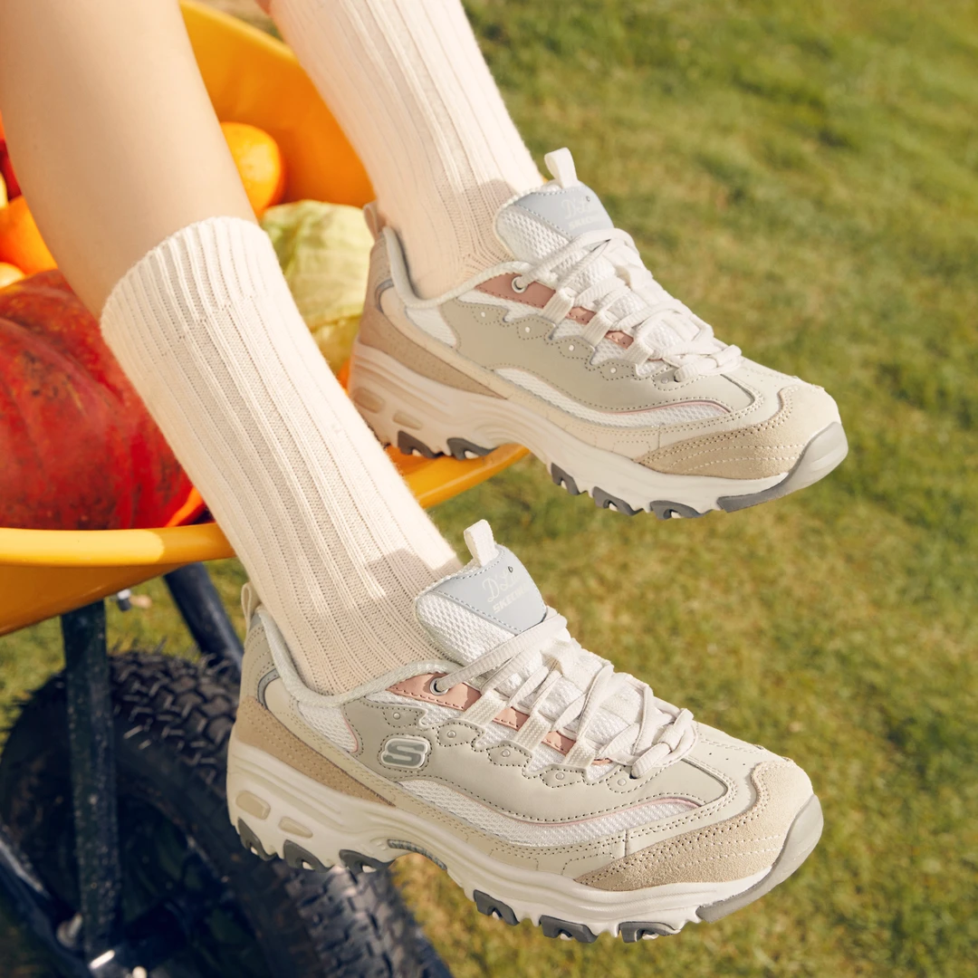 skechers斯凯奇女子莫兰迪熊猫鞋复古时尚休闲奶茶熊老爹鞋149238