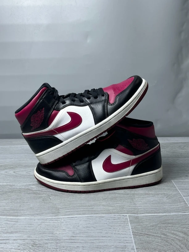 42.5码 95新/air jordan1黑白红/板鞋 公价999
