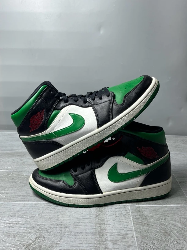42码 9新/air jordan1凯尔特人/板鞋 公价1149