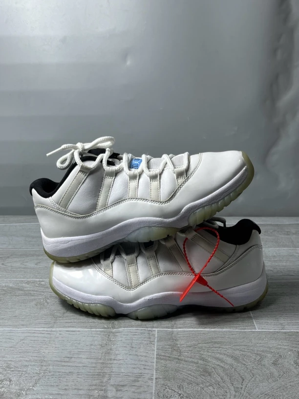 41码 9新原盒/air jordan11白蓝/休闲鞋 公价1759 瑕疵轻微剐蹭