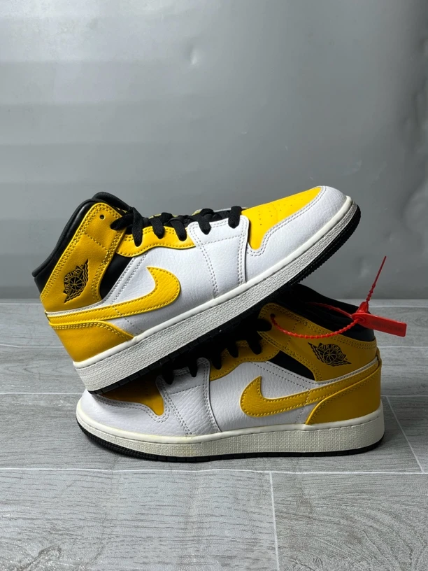 38码 95新/air jordan1白黄/板鞋 公价639
