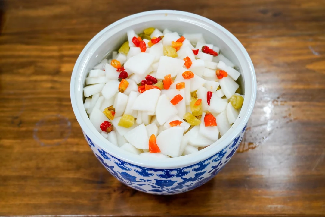 梅关[林妹妹酸萝卜]江西赣州老坛泡菜酸辣甜萝卜片两罐包邮