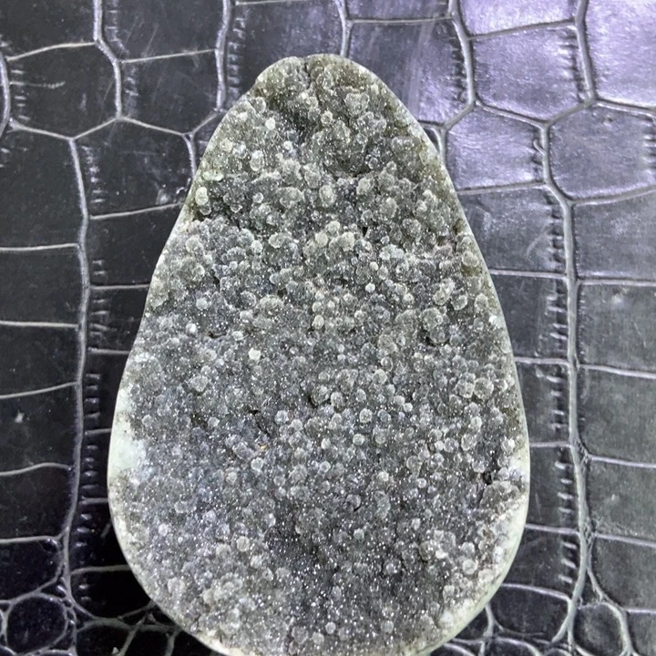 水晶恐龙蛋未镶嵌