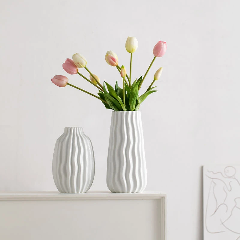 创意白色条纹陶瓷干花花瓶客厅餐桌摆件北欧简约装饰水培鲜花插花
