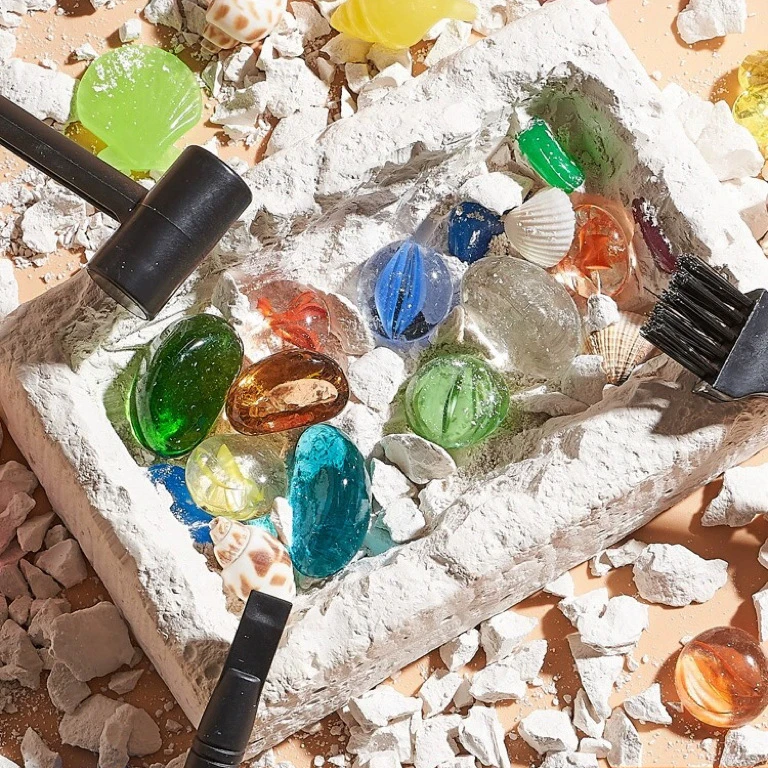 宝石考古挖掘玩具挖宝石恐龙化石儿童手工diy钻石项链寻宝藏盲盒