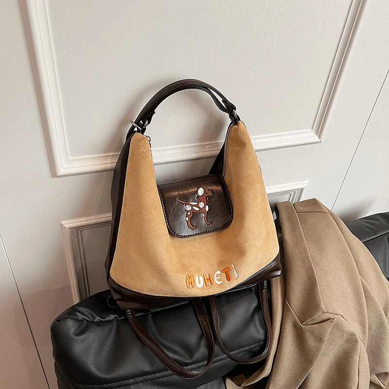 coran&danny2024女士新款大容量时尚百搭简约多功能双肩背包1322