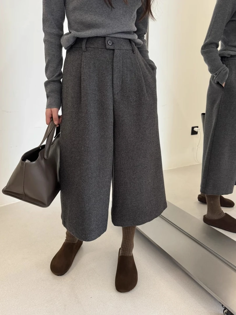 秋冬新款毛呢阔腿裤女高腰直筒休闲七分裤显瘦气质马丁靴裤潮