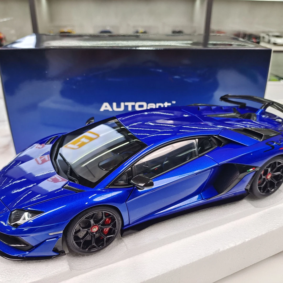 AUTOART奥拓1/18 兰博基尼SVJ 汽车模型