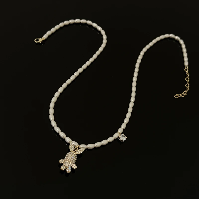 铜合金仿珍珠项链 22109时尚温柔毛衣链兔兔带钻