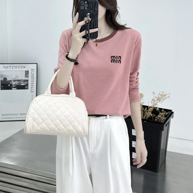 长袖圆领韩系休闲刺绣春秋款宽松显瘦棉T百搭