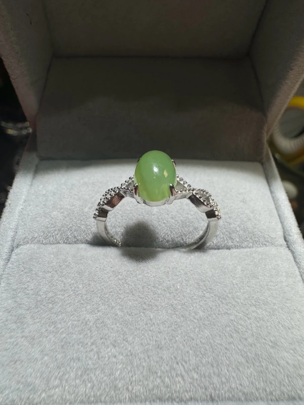 和田玉碧玉戒指女士戒指碧玉蛋面