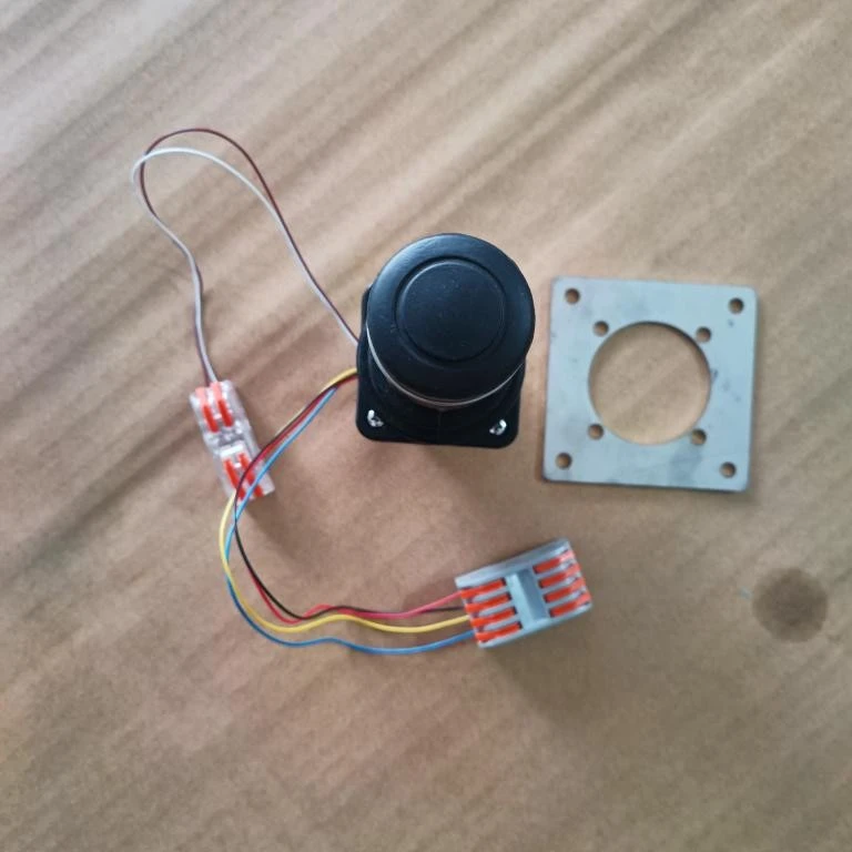 旋挖桅杆电手柄/十字比例手柄（以旧换新）