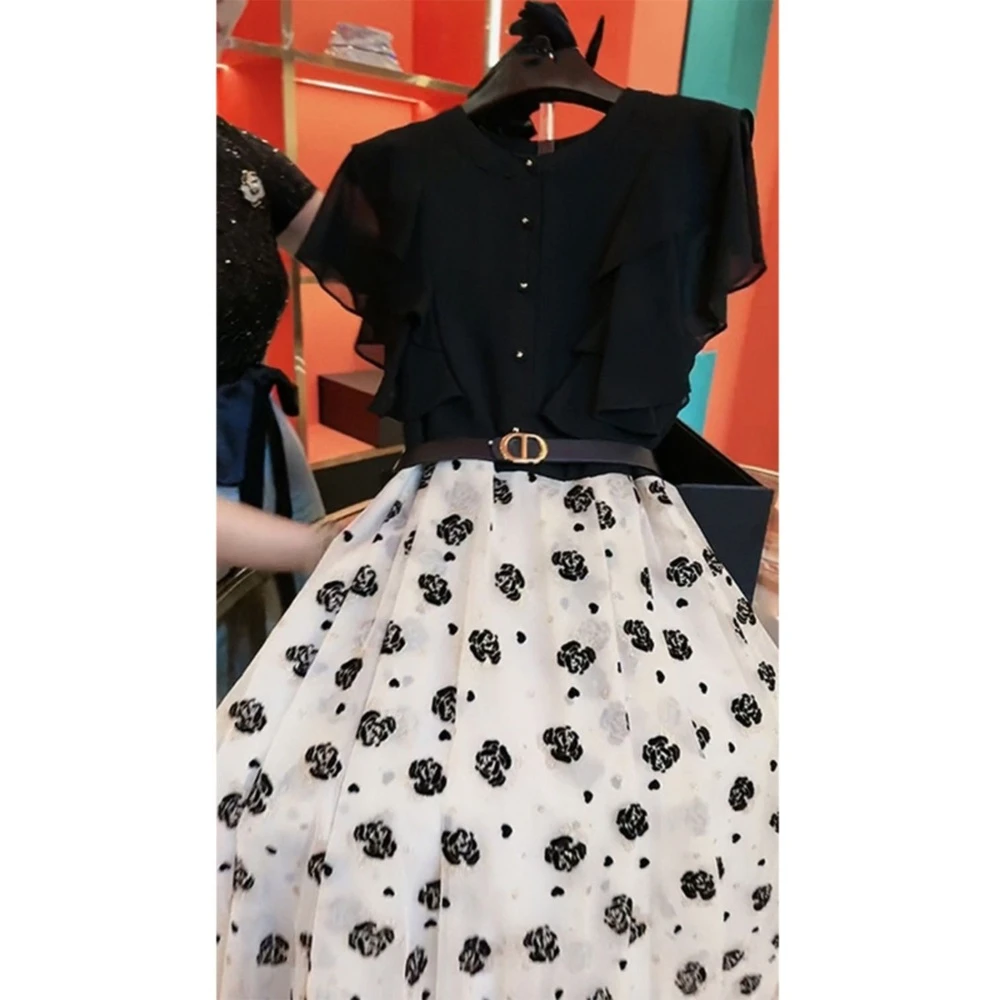 2024夏季新款法式气质高级感高端精致小香风黑色拼接碎花连衣裙女