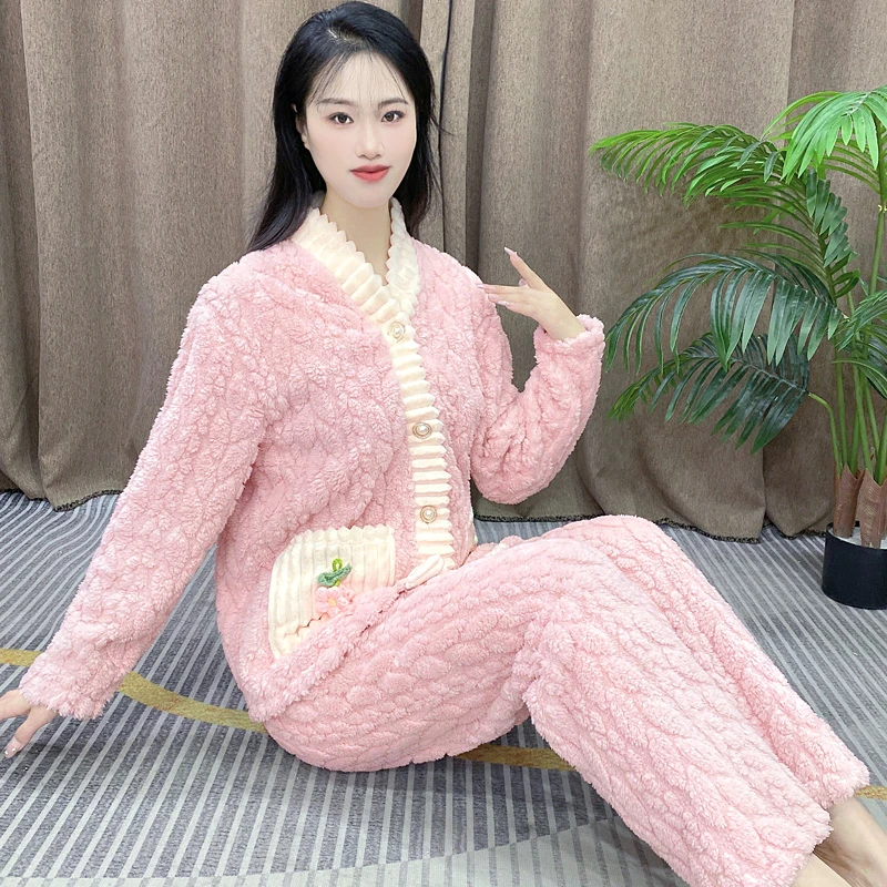 冬季保暖女士睡衣珊瑚绒加绒加厚长袖套装V领法兰绒家居服套装Y85
