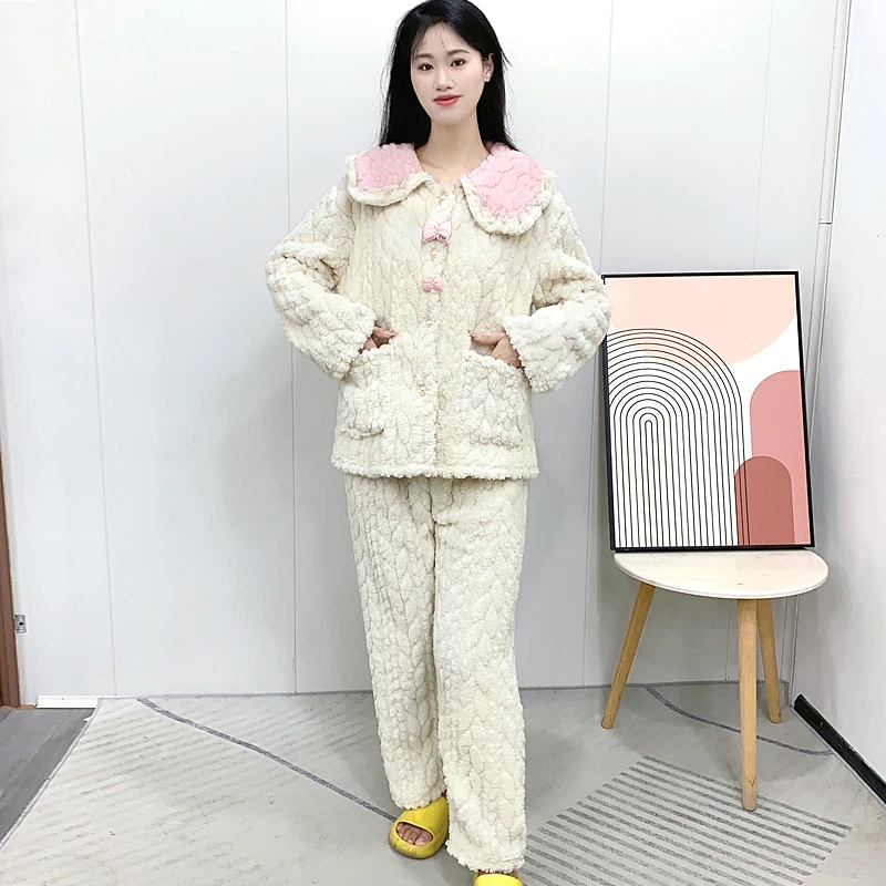 秋冬新款女士睡衣珊瑚绒加厚保暖甜美少女生法兰绒家居服套装Y143