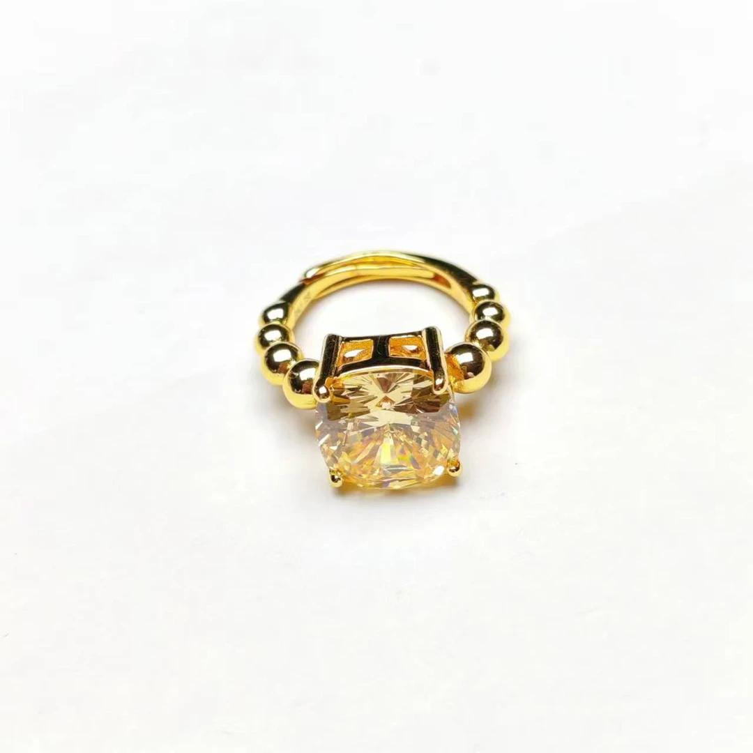 收藏级轻奢时尚气质简约精致戒指WD725173.