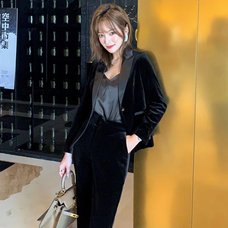 黑色春秋新款金丝绒西装套装女高端时尚气质女人味显瘦西服两件套